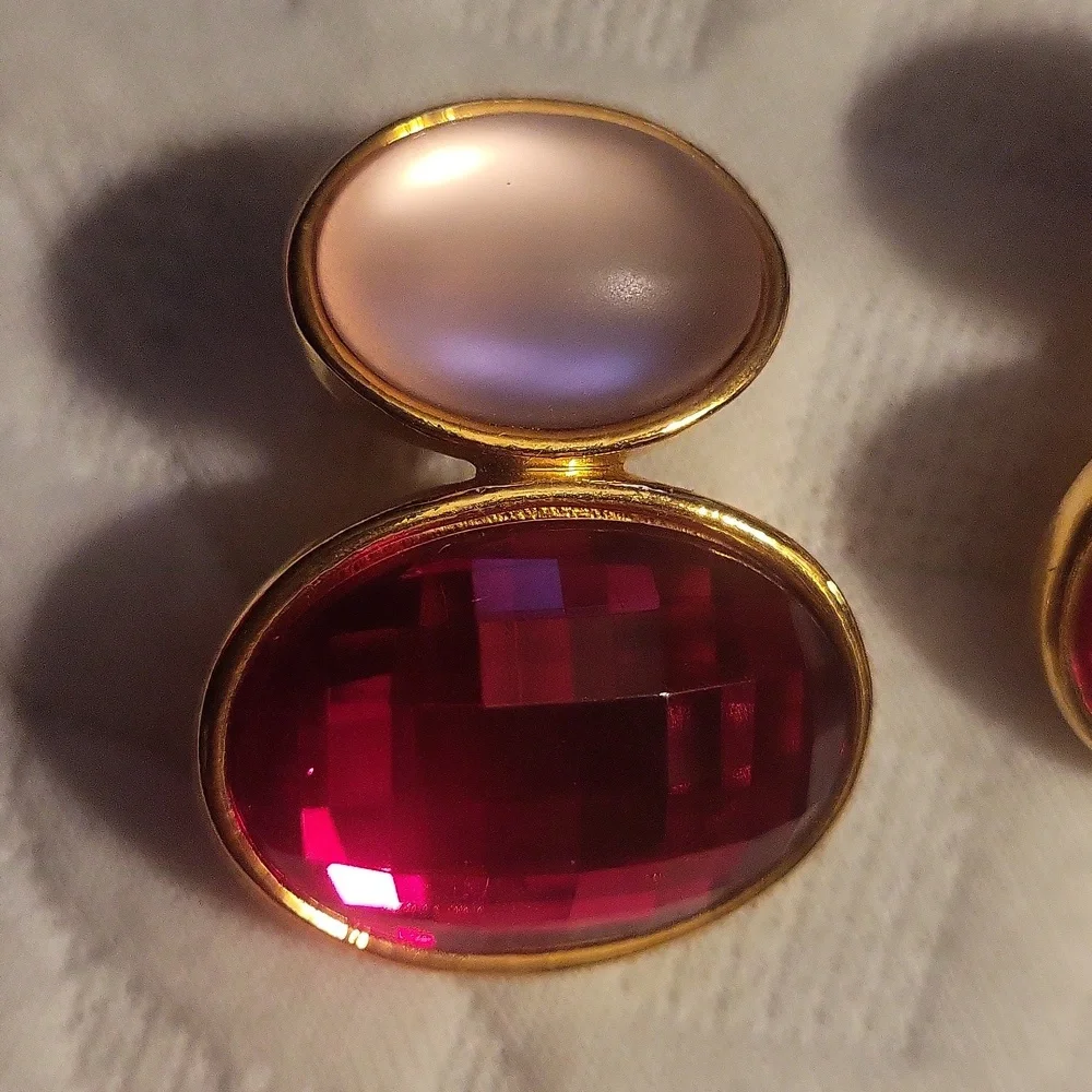 VTG Avon Hollywood Lights Pierced Frosted Pink Earrings 1992 - Picture 3 of 3